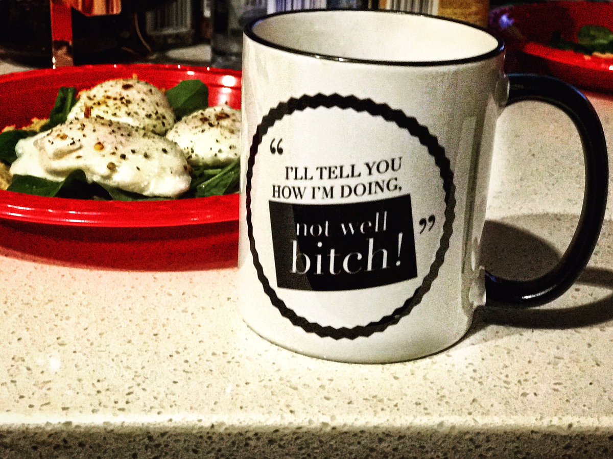 DorindaMedley's tweet photo. Rainy Monday Mood ☔️💙 https://t.co/BzSebkHw72