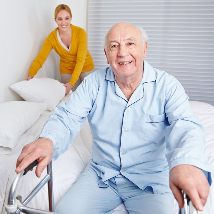 HomeJobsbyMOM's tweet photo. Learn How to Help the Elderly Have An Easy Transition From Hospital Room To Bedroom W/ These Tips #ConquerInco https://t.co/Nga0boon7Q #ad https://t.co/2EYBVqHYFT