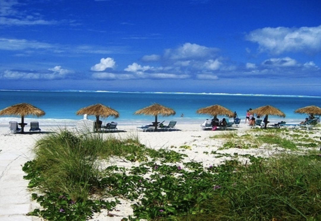 U.S. News &amp; World Report ranks Turks &amp; Caicos in the Top 10 for Best Caribbean Beaches &amp; Caribbean Family Vacations bit.ly/2tDQQkA