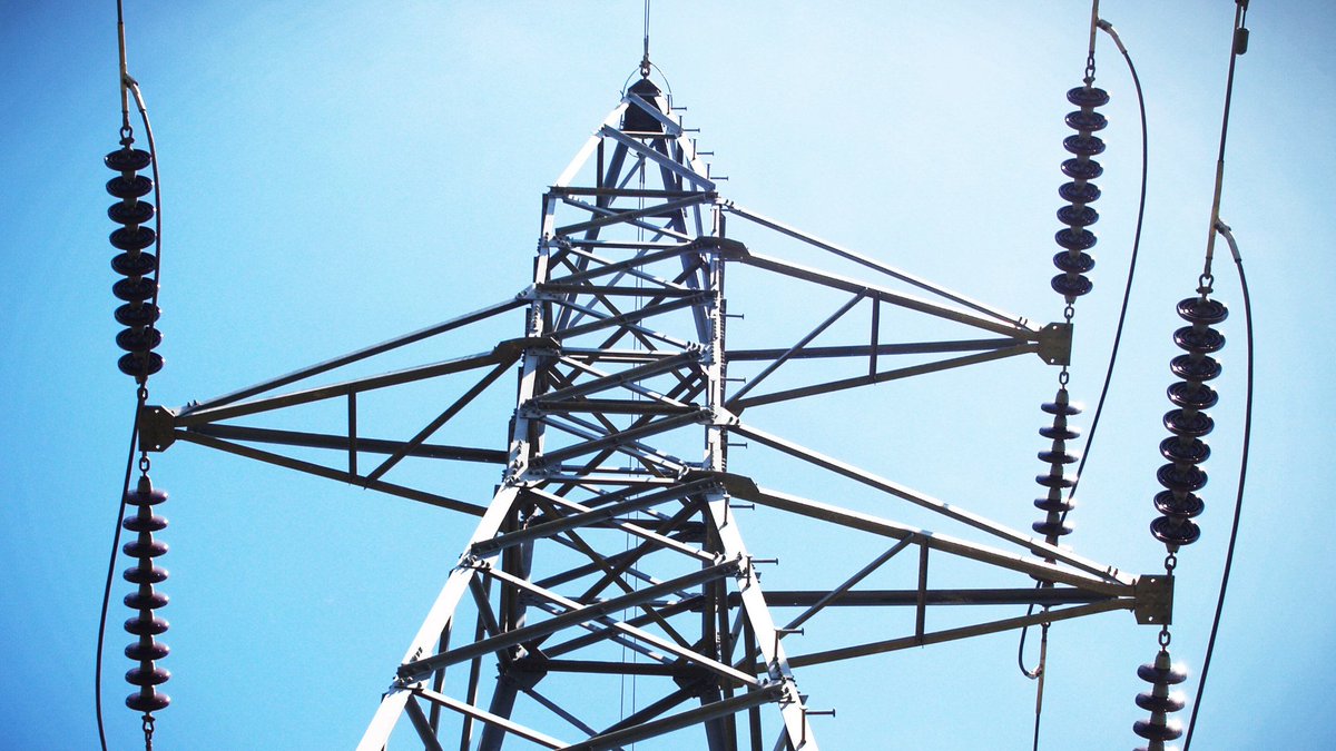 OnemonsLugo's tweet photo. ¿Sabes esto sobre la electricidad? 
https://t.co/Fi0R1wQzE8 https://t.co/qBnq6fpyBI