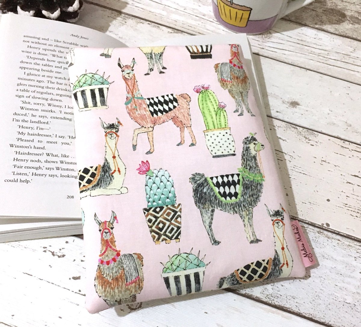 MelvisMakes's tweet photo. Alpaca Book Cover, Llama Book Buddy, Cactus Book Gift, Pink Cactu… https://t.co/5qfiGdZrcQ #Etsy #PaperbackProtector https://t.co/JayW15CHY2