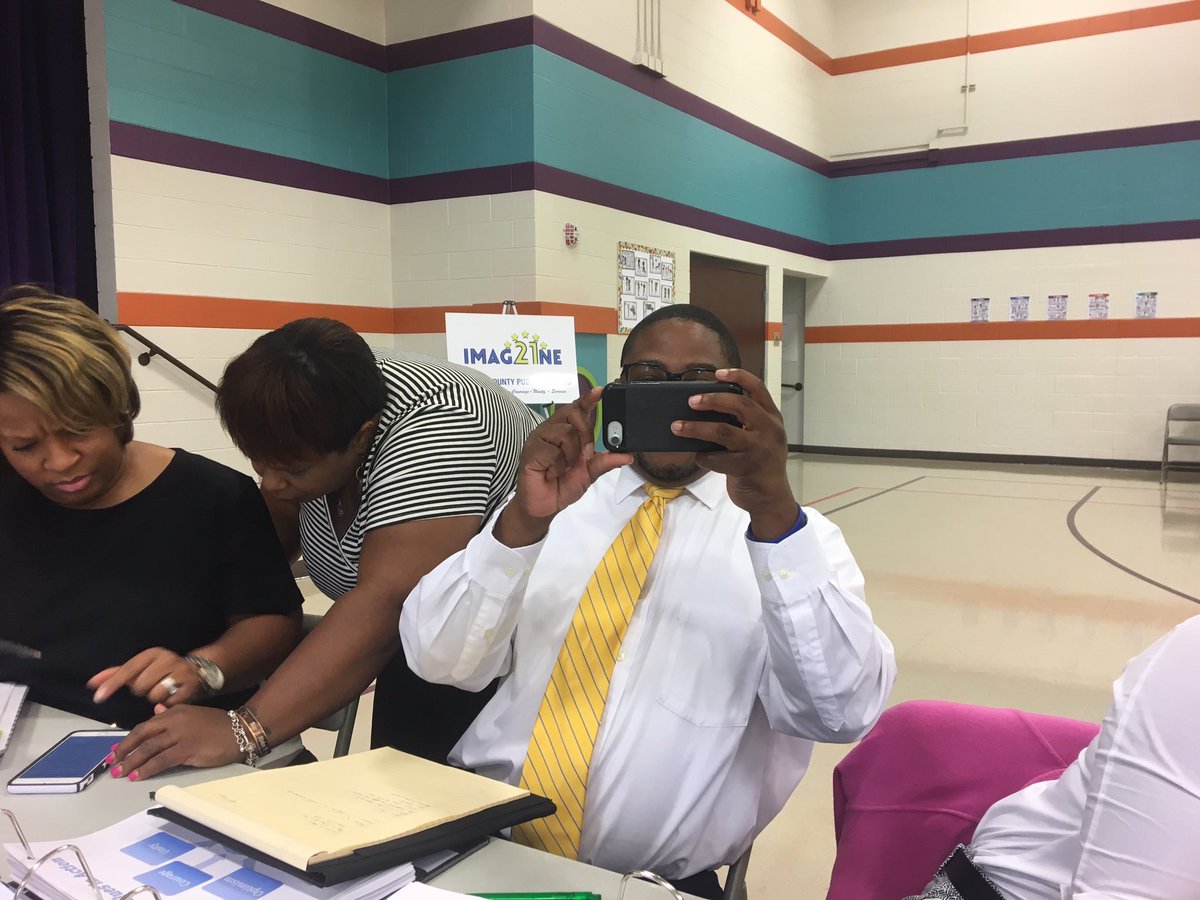 Brd702's tweet photo. Highlights from Administrator Institute! #Family #FSadmin1 @OESrockSTARS @EaglesSouthwest
@CTE_FWCHS
@suptking https://t.co/mlkfsVGLTl