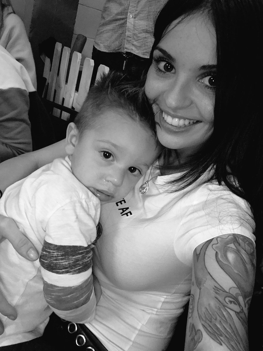 Sentimientos inexplicables ❤️ personas tan pequeñitas y a la vez tan grandes ... 
Mis niños ..! !
