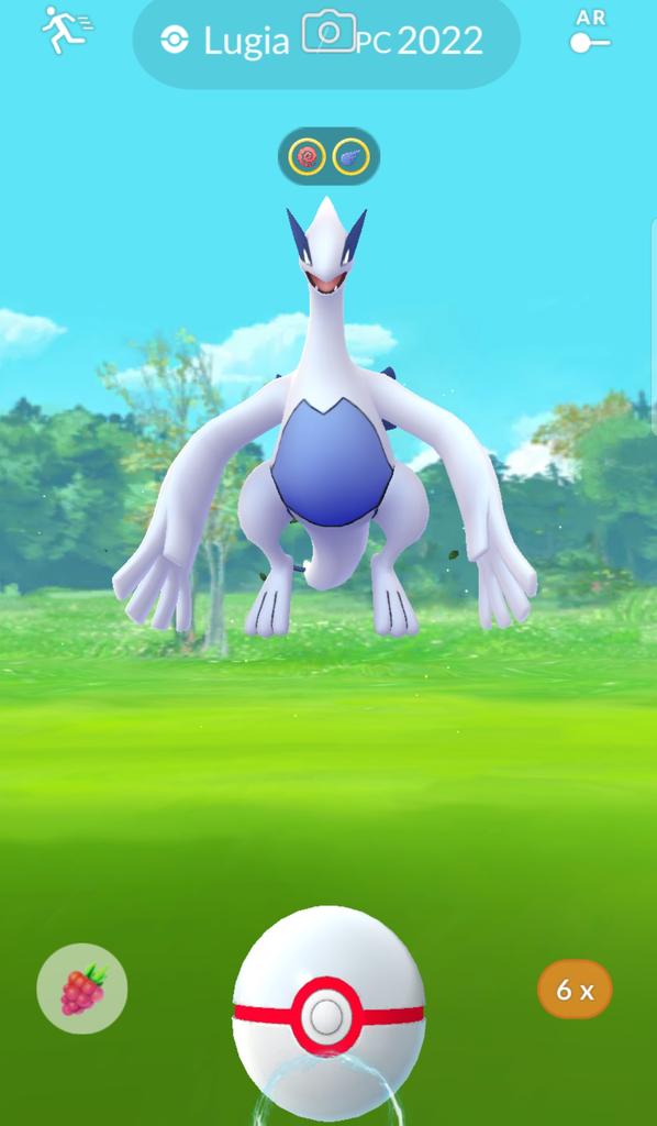 TeamValorPy's tweet image. Cuando se te empieza a acabar la batería jaja #PokemonGo