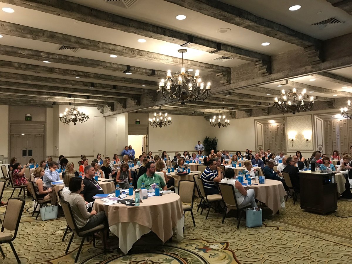 isminc's tweet photo. Advancement Academy is underway in sunny San Diego! #ISMINCaa17 #EDchat #advancement #getyourlearnon https://t.co/9BRp0FdB5g