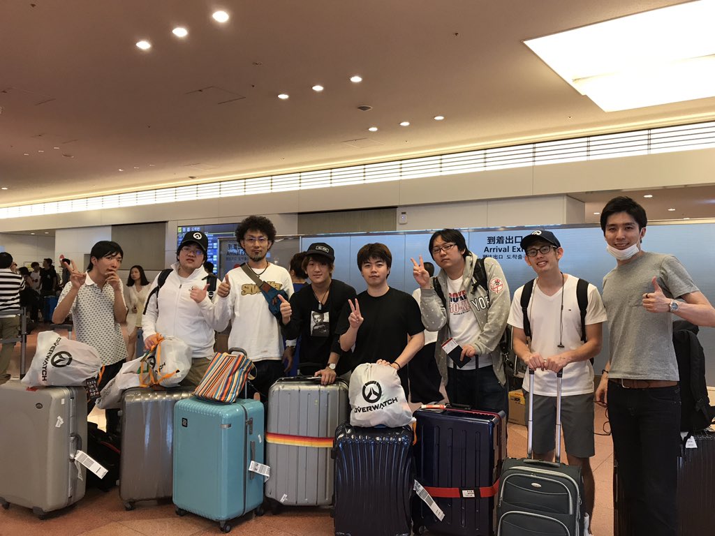 StanSmith_jp's tweet photo. 日本代表無事帰国しました。
Overwatch World Cup シドニー予選の応援ありがとうございました！
#OverwatchWorldCup #Overwatch https://t.co/YkbLJBWOjx