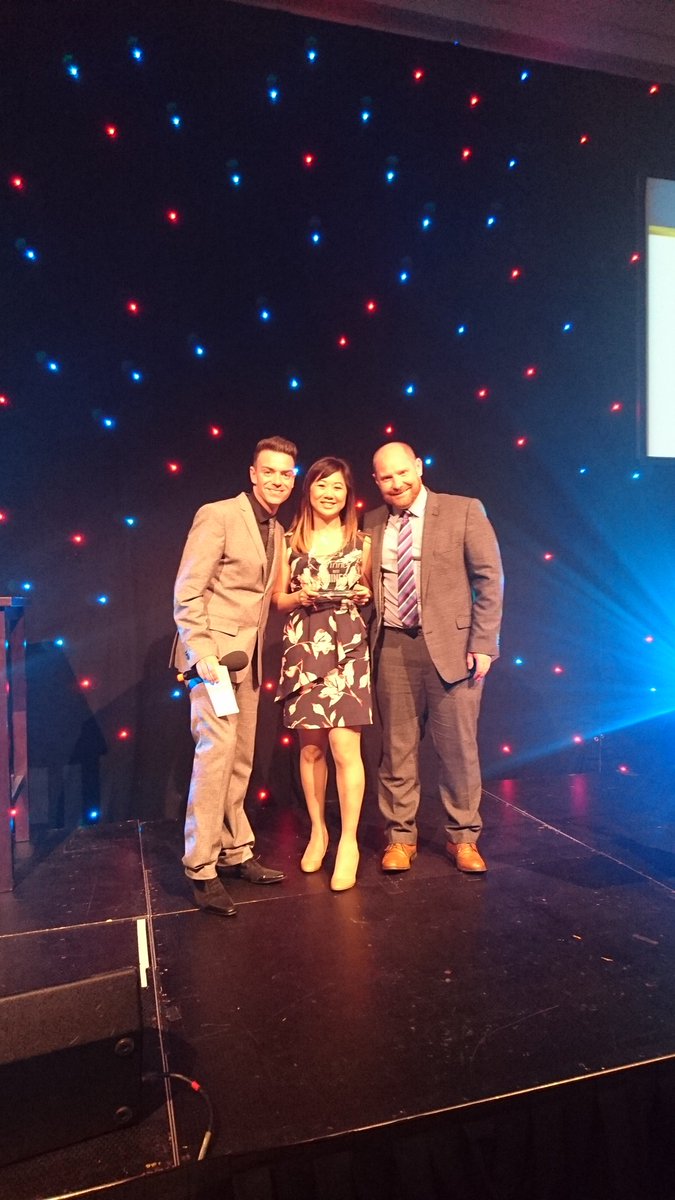 vegware's tweet photo. Our very own Dave Smith presenting the award for best Chinese at the @dineinawards 🍜 https://t.co/69juVLfLRu