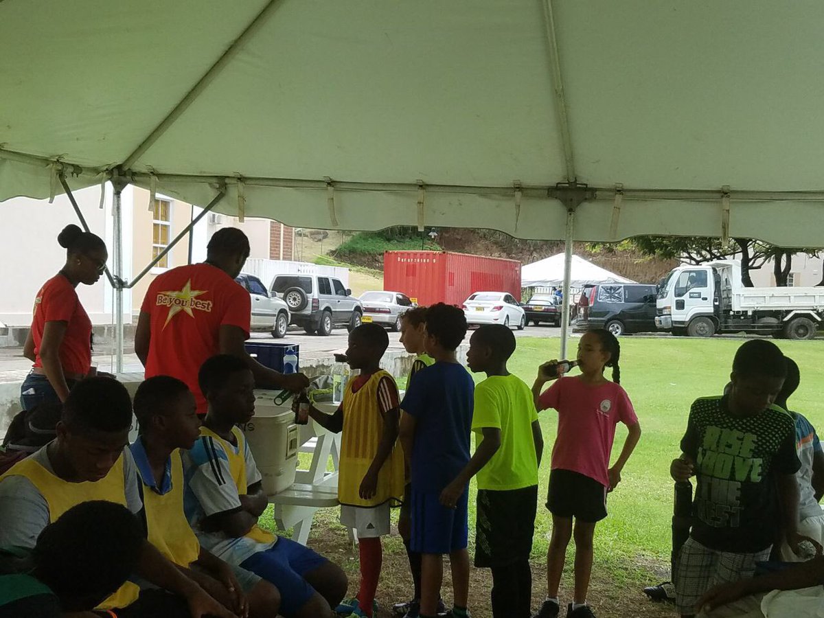 jrfcaribbean's tweet photo. It's the start of another week of the JRF Summer Program at @StGeorgesU. We love what we do #JRFSummerProgram #ChangingLivesThroughSport https://t.co/kPxmxl5rZy