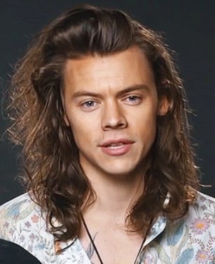 harryposts's tweet photo. 2015 / 2017 https://t.co/bSZu2y8UPe