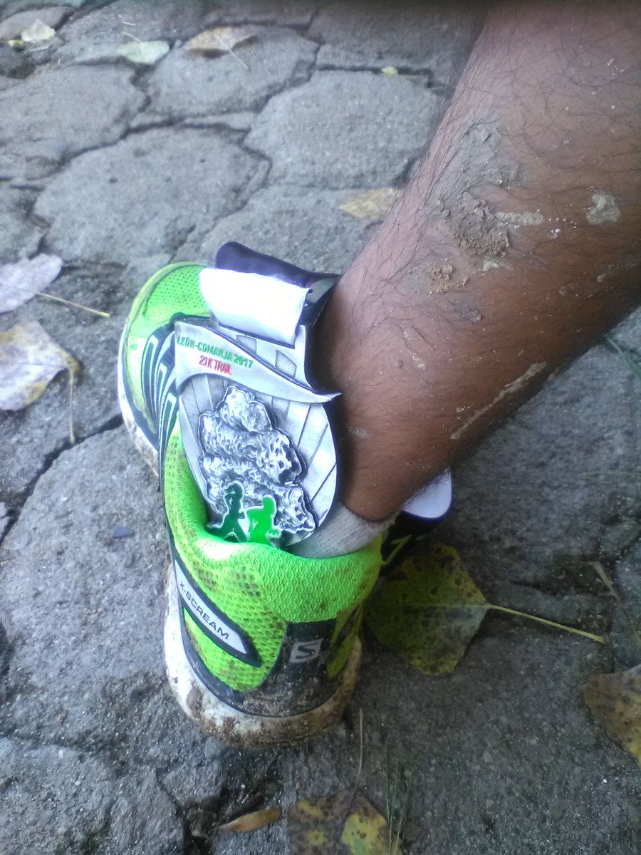 pablofcogtz's tweet photo. Mañana fantástica la de ayer!!! Mi primer #21KTrail #LeónComanja @SalomonRunning https://t.co/Rr9v6PSwtO