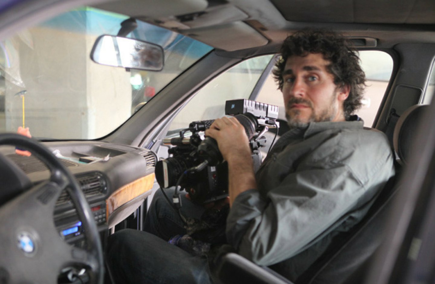 The Docs wish a happy birthday to director Doug Liman. Where\s our Edge of Tomorrow sequel already?! 