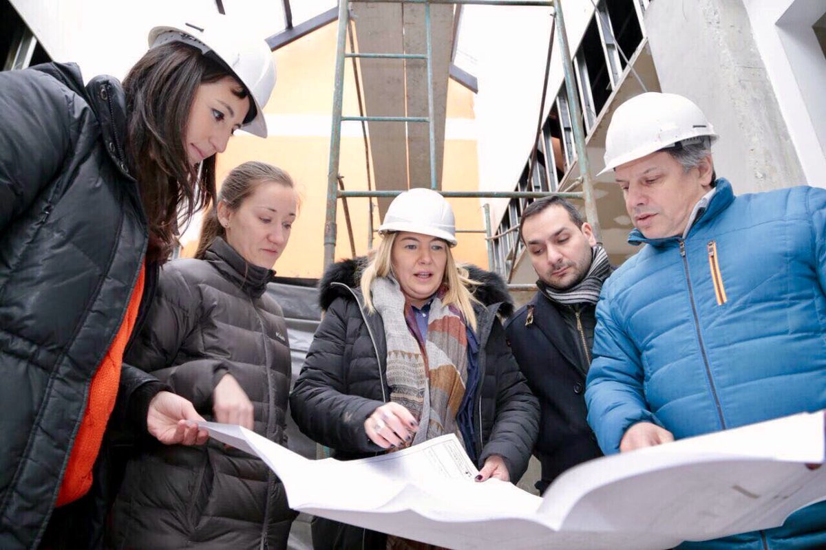 Está obra ya avanzada en un 80% le dará 10 aulas nuevas, laboratorio y sala de informática a los alumnos y docentes del Trejo Noel #Tolhuin