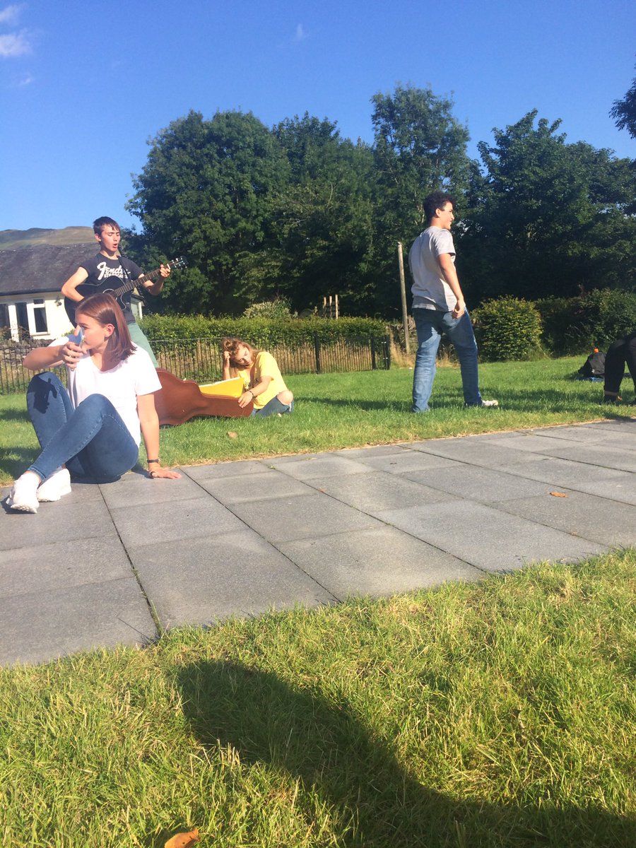 InspiraEmmaS's tweet photo. A seriously impressive first night of Come Dine With Me and equally impressive weather! ☀️ #NCSLancaster #NCS @inspiraforlife @UoCOutdoors https://t.co/Drpsratb5Y