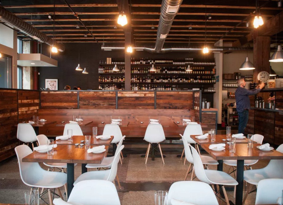 eaterpdx's tweet image. John Gorham’s next Tasty location: McMinnville pdx.eater.com/2017/7/24/1601…