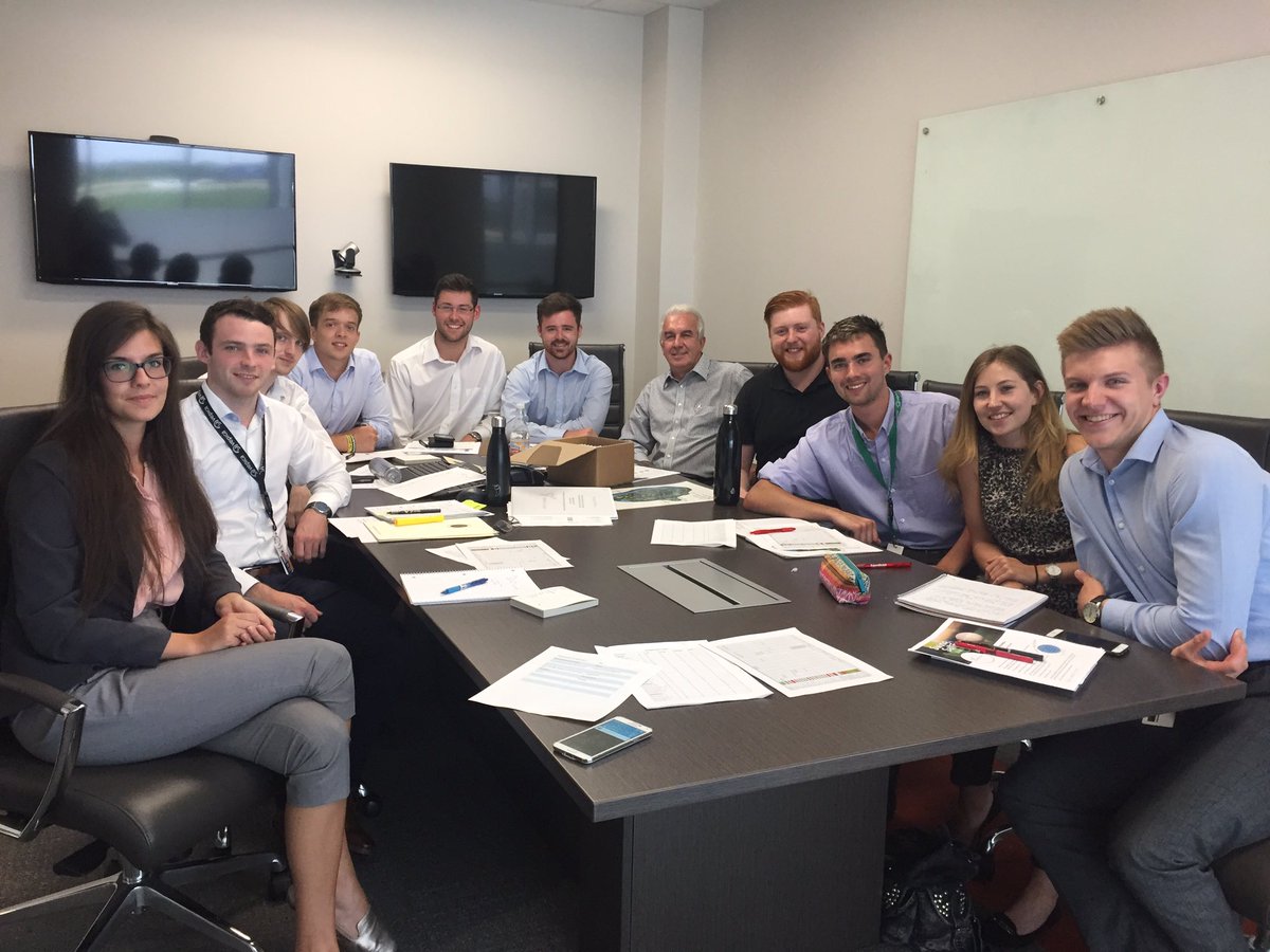AlumniInsights's tweet photo. The Houston scholars are busy planning the finishing touches for #Swing4Saltire which will take place this Friday! #4daystogo @Swing4Saltire https://t.co/7iFBaIX8ge