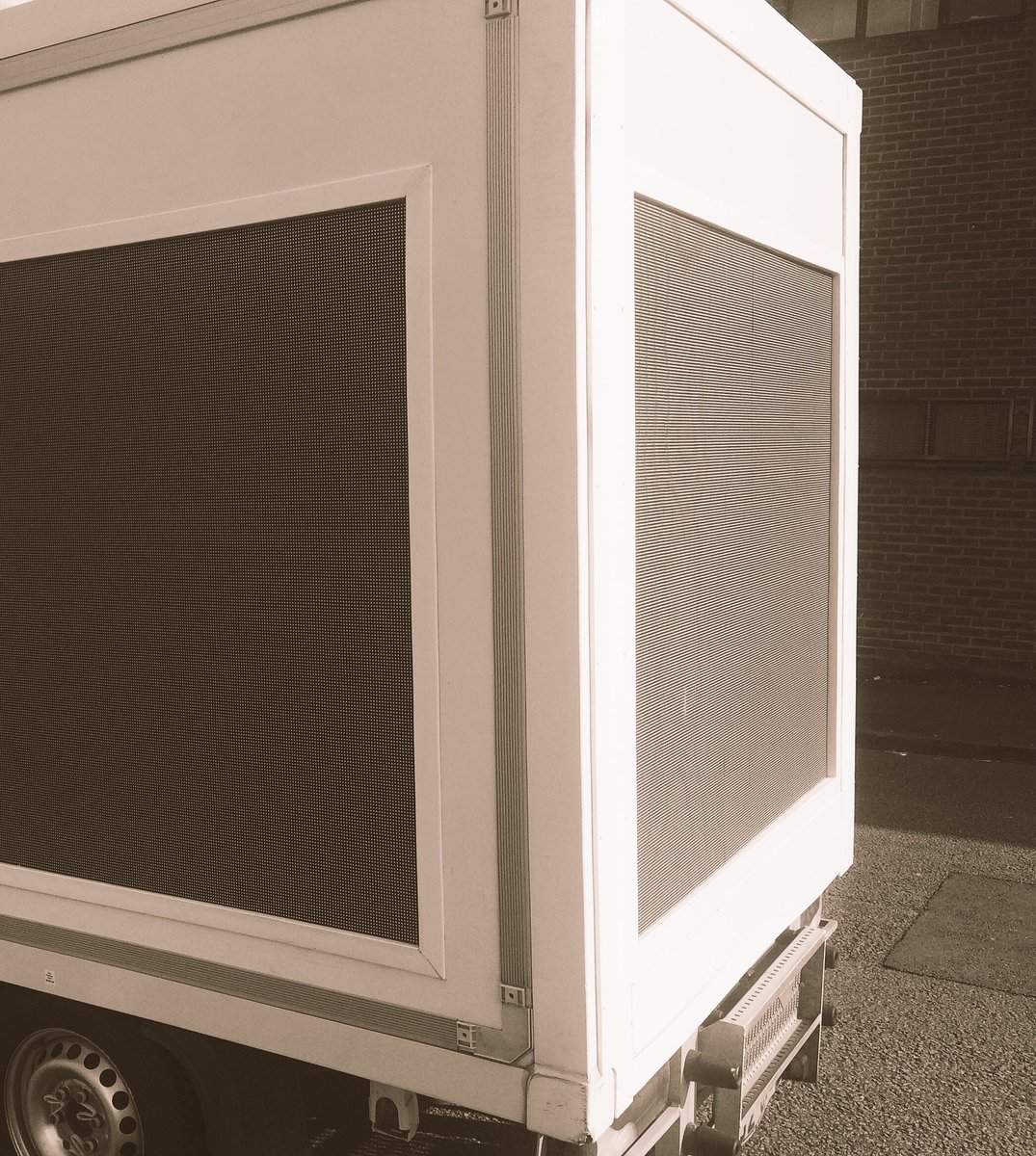DigivansNorth's tweet photo. Not long to go...t-minus 3 days. #PhotoTease #Digivan #DOOH https://t.co/Q7SpVoY6Gt