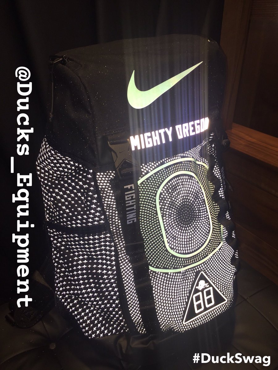 DuckSwag's tweet photo. New backpacks have arrived, complete with 3M reflective finish. #DuckSwag https://t.co/2swsUNGFAY