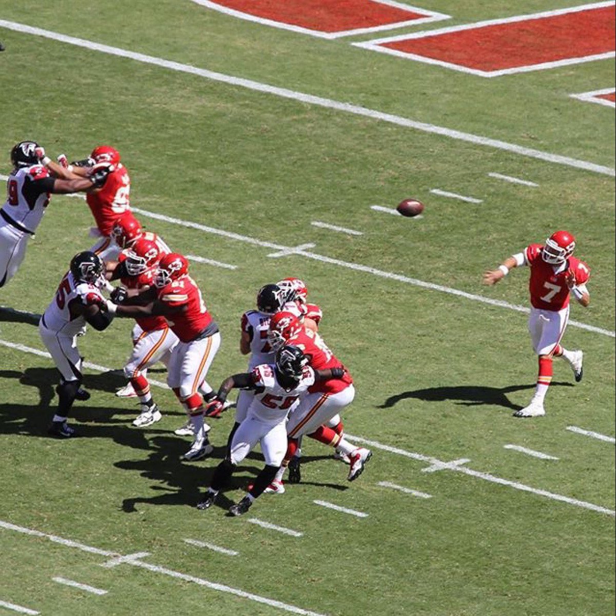 The_Welsh_Chief's tweet photo. #throwback to watching @Chiefs #september2012 @ArrowheadEvents @KCChiefs_UK @BritChiefUK @jcharles25 https://t.co/8rB0w5R8Fe