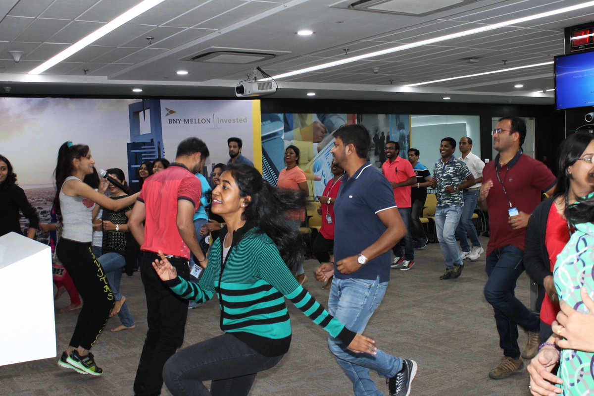KavitasYobics's tweet photo. #KAVITASYOBICS #WORKOUT #EVENT for #health n #fitness of #employees of #wellknow #corporate #BNYMELLON IN #PUNE #yoga #zumba #gym #nutrition https://t.co/GBQww4GiMG