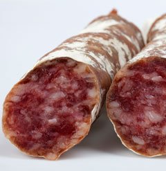 Lo mejor de nuestro fuet esta en su sabor, para que decir más !!!  lagleva.com/ca/products/1/…