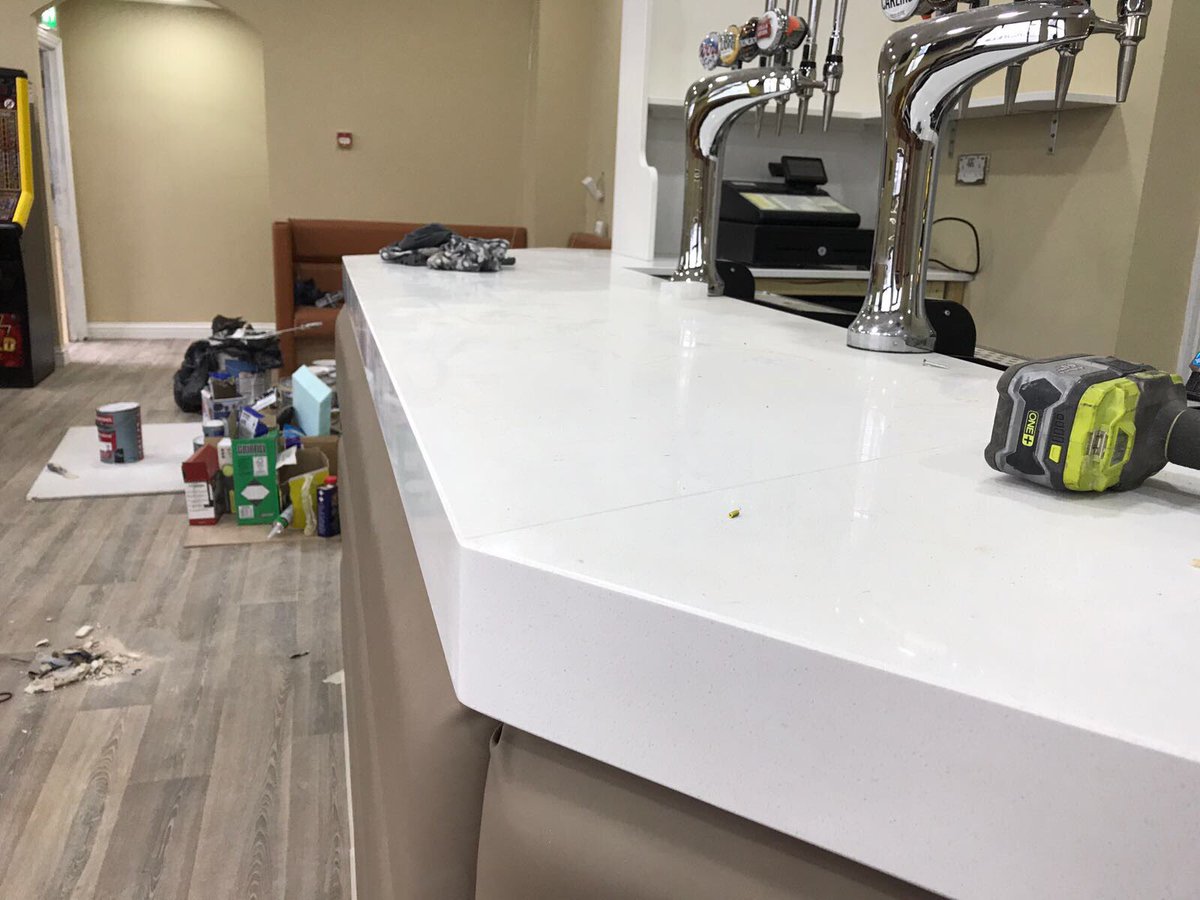 Our kingstone infinity white fitted