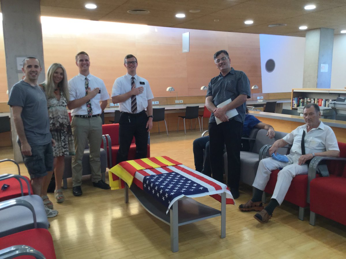 Biblioteca Tortosa tweet media