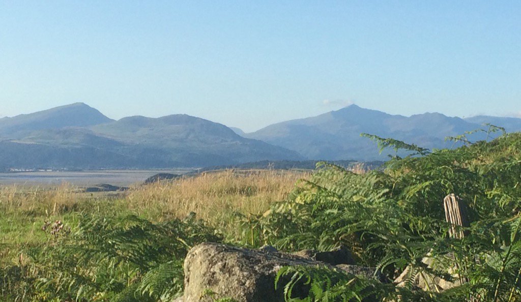 Glorious evening for a walk #snowdonia #northwales