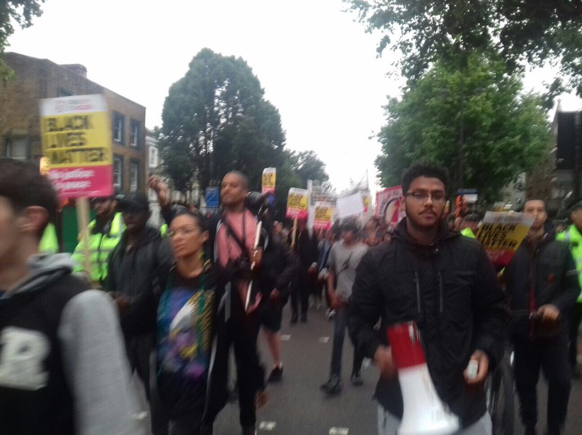 HeretoStayUK tweet picture