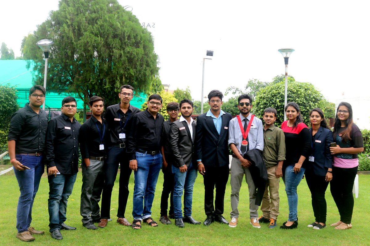 RCAZANKAR's tweet photo. ROTARY CLUB OF AHMEDABAD AIRPORT &amp; ROTARACT CLUB OF AHMEDABAD ZANKAR INSTALLATION CEREMONY 2017-18.
@Rotary @RCAZANKAR @Rotaract3054 https://t.co/lwPgpVSMcf