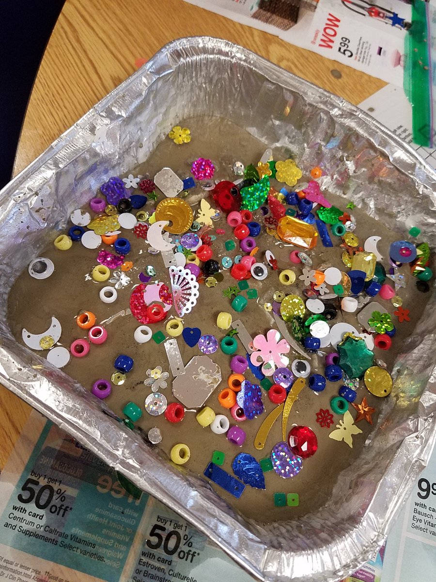CDL_RI's tweet photo. Let me see your stepping stone! #CDLRI #steammpowered #parksandrecreation #summerlearning @CFSchoolsRI https://t.co/813zHbHgsI