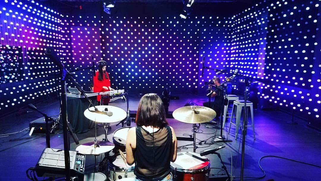 javieramena's tweet photo. Hoy escuchen nuestra live sesion para @kexp @ElSonidoRadio 
7PM Seattle time por la 93.3 fm y streaming worldwide en https://t.co/pHRA9zdGQt https://t.co/a64onQxVHR