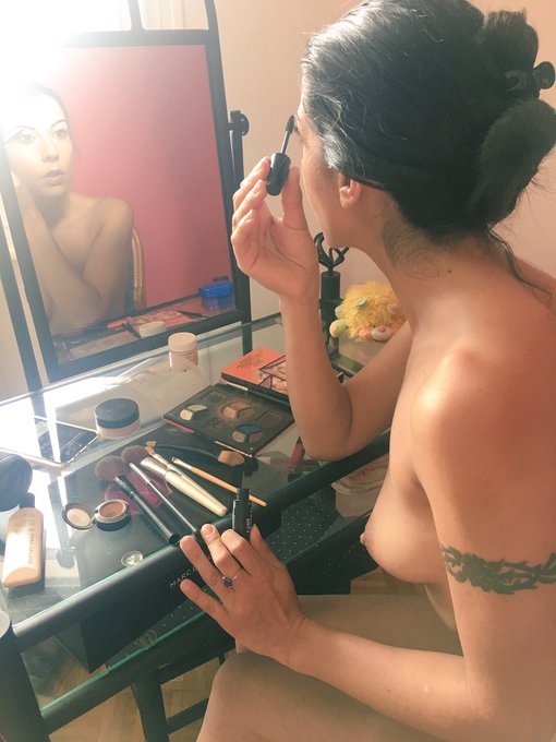 Part Deux! @LCharmelle https://t.co/YBtuYskiLB<a class="tags" href="/tag/lcharmelle">@lcharmelle</a><a href="/tag/batgirl"class="tags"><span>#batgirl</span></a>