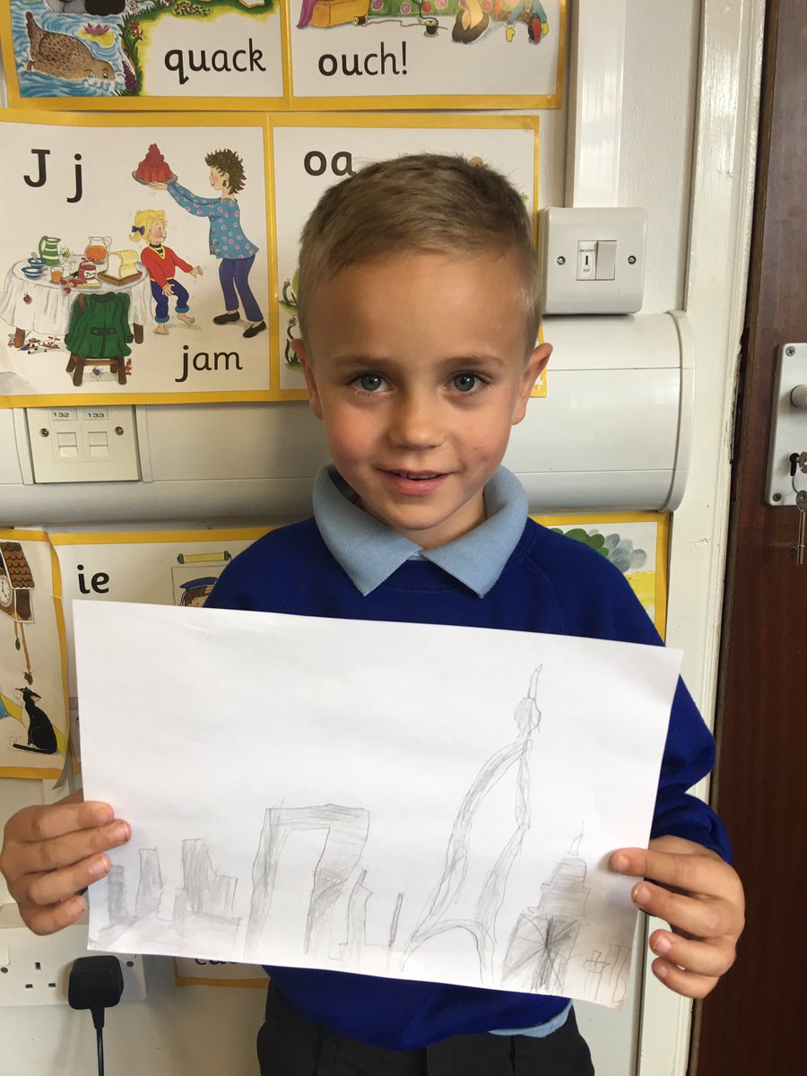 CherryNorbridge's tweet photo. Today we recreated Paris's skyline 🇫🇷 #WhatAWonderfulWorld #Blogging https://t.co/VafMEWSykj