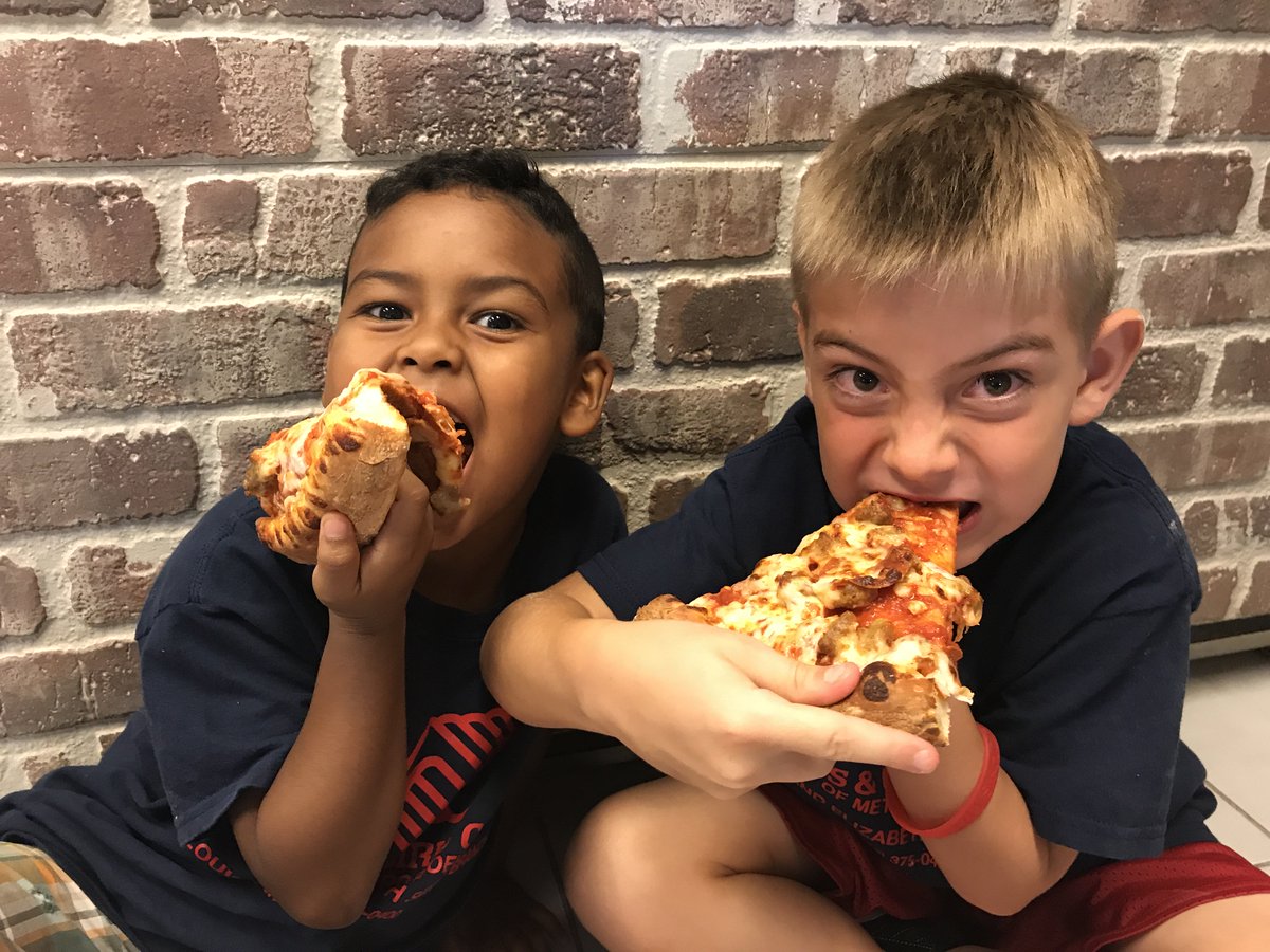 bgcarizona's tweet photo. Papa John’s will donated $1 to BGCMP. Thank you for the support Papa John’s. #bgcmp #papajohns https://t.co/53w4cdTQPh
