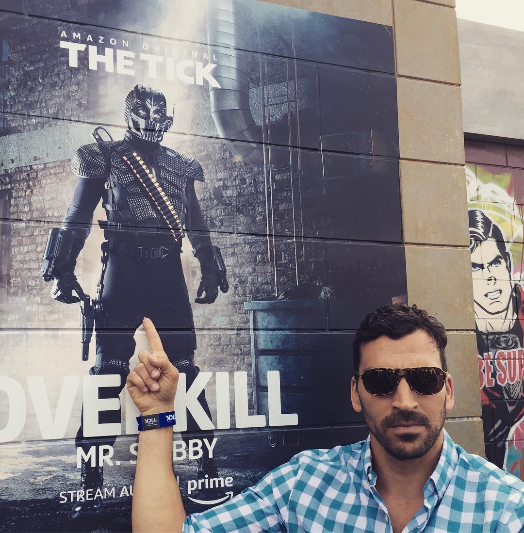 .@brendan_hines said... "Point at your d--k." <a href="/TheTickTV/">The Tick</a>  #thetick #overkill #mrstabby #sdcc #comiccon #comiccon2017 #ihatesuperian