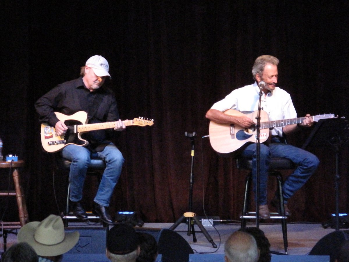 MusicRanchM's tweet photo. A huge thanks to @MartyHaggard for a great night of music! #musicinparadise https://t.co/oOZuImNqXz