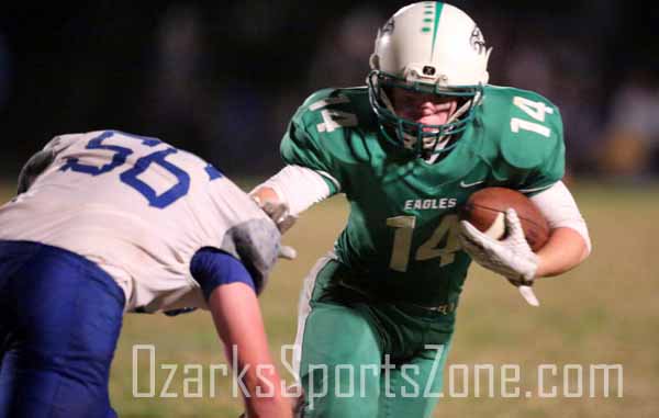 OzarksOzone's tweet photo. Celebrations galore (and maybe more to come) in our "Best of 2016-17" gallery for the Pierce City Eagles: https://t.co/maevw47q4S https://t.co/7XqfEv3Izm