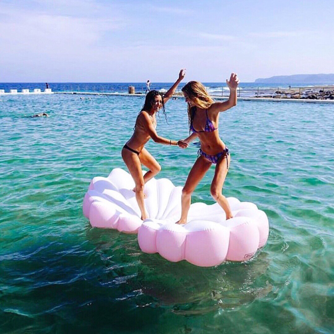 shoplagreen30A's tweet photo. Shell Float 🐚 $70 🐚 Just add water &amp; besties! ~ [side note: two floats connect so you never drift away from your bff!!] #getfloaty #floaty https://t.co/TULywuaY48