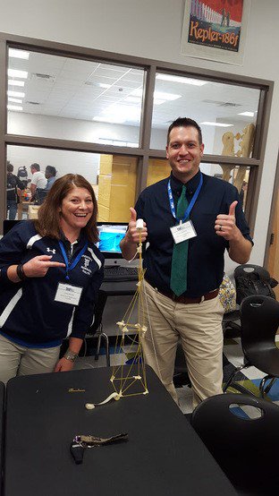 Leadership Dev Opportunities! Now recruiting for the Innovative Leaders Institute &amp; Rural STEM Collaborative! ow.ly/doAM30dSpvV  #STEM