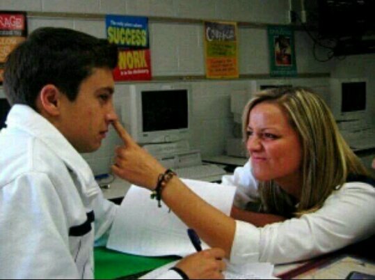 twentyonefetus_'s tweet photo. Tyler es yo en la escuela https://t.co/j3eUojhv3q