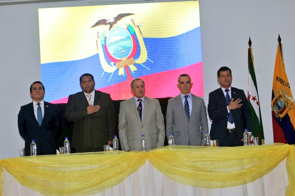 MinturZonal4's tweet photo. Inicia en #Chone la sesión solemne por los 123 años de cantonización. Autoridades locales y nacionales participan del evento. https://t.co/WwsNQTrgYI