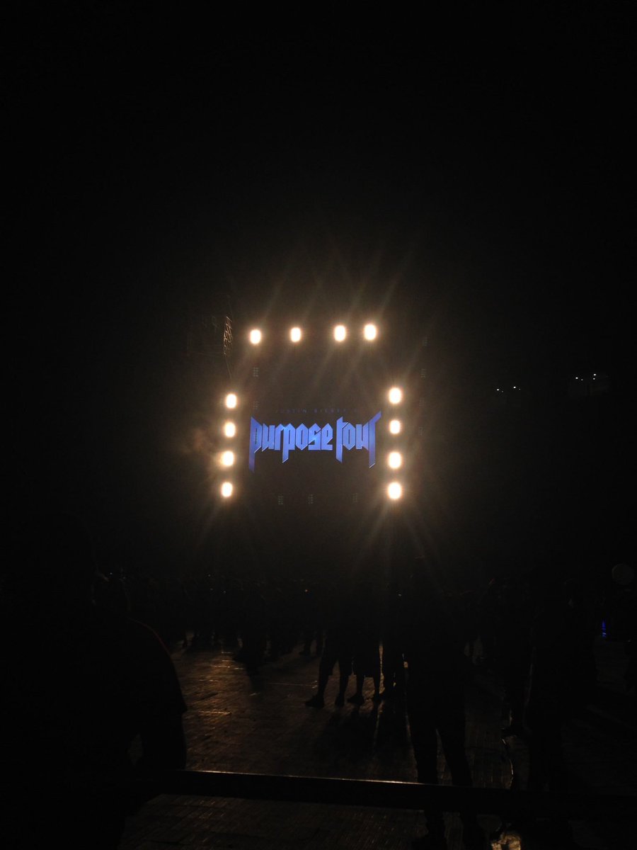 KennySWAG__'s tweet photo. #PurposeTour https://t.co/V70bDhhp9j