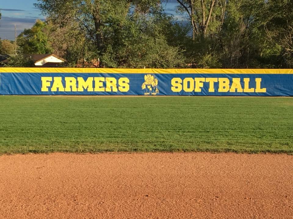 WR FARMERS SOFTBALL tweet media