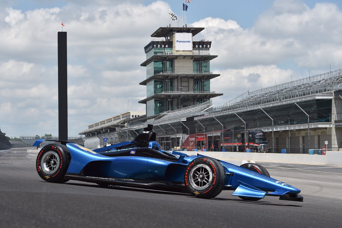 TeamChevy's tweet photo. The next era of @IndyCar is here! Check out the all new 2018 @chevrolet Indy car! https://t.co/hMQGRGbb6v