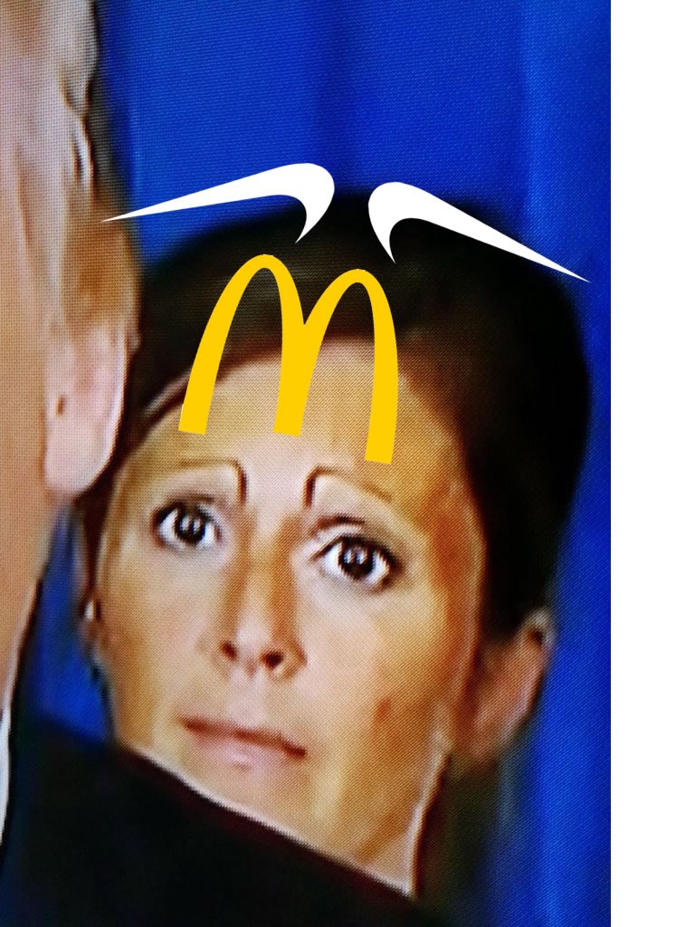 SanGabrielBeer's tweet photo. McDonalds or Nike inspired? #eyebrows #trumpbrows https://t.co/ceHyb6jZNU