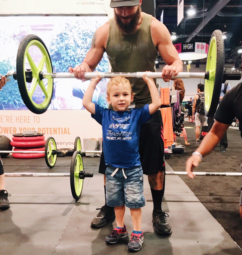 axleworkout's tweet photo. Going into the new week like... #AXLEworkout #startingthemyoung #AXLEatIDEAfit https://t.co/gt87QKZmCp