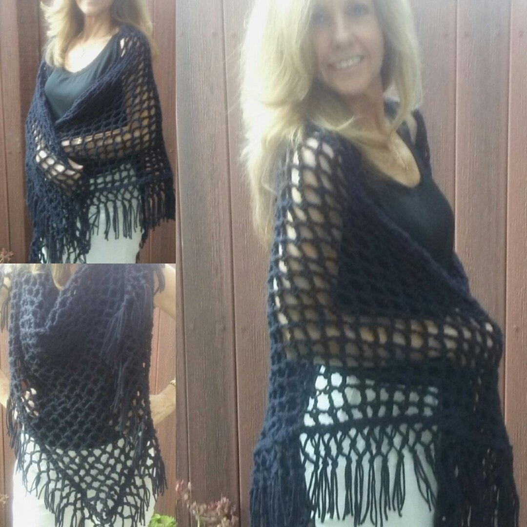 GabriellescrBou's tweet photo. Black Net Shawl/Scarf/Coverup w/fringe
73× 35
#shawl #blackshawl #blackfringe #crochet #etsy #gabriellescrboutique 
https://t.co/S66ogAzA3o https://t.co/zJSnp4szYt