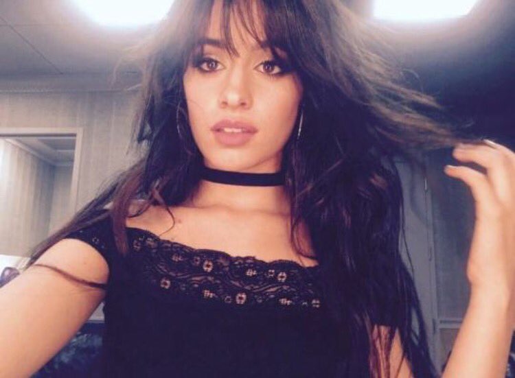 ceapparel_'s tweet photo. Hey, what's your #MondayMotivation? It's #MusicMonday here we have @Camila_Cabello!! Visit https://t.co/vuePhAkfLQ to shop hot #chokers! https://t.co/8KRVzpilmA