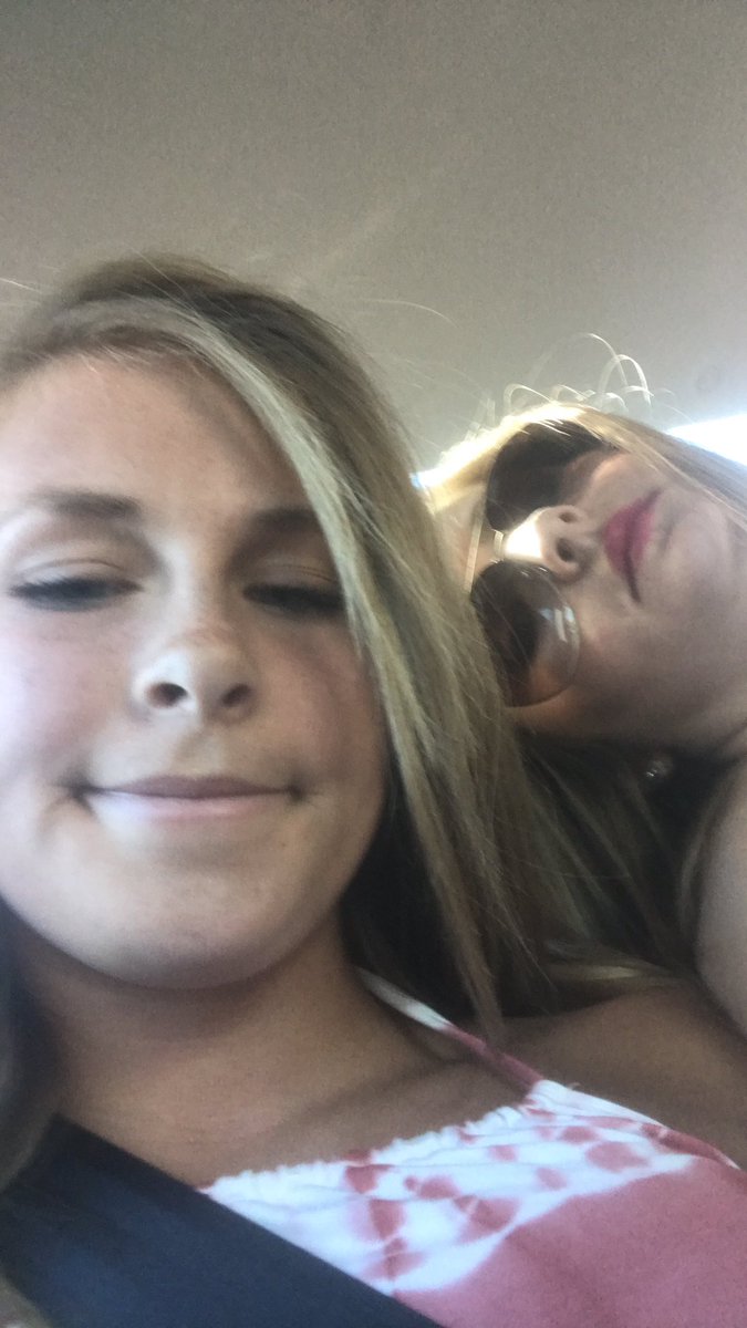 sophiedenier's tweet photo. happy birthday @kmknebel7ππ€πΌπ thanks for all the wild mems, love you lotsπ» #kittybabe https://t.co/0xX5AVpy1C