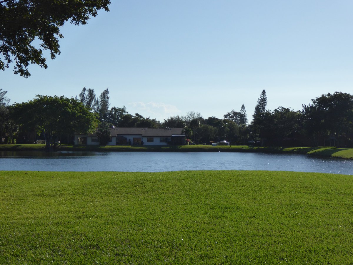 BenstoneCommMIA's tweet photo. Newly renovated villa in Davie, Fl available: https://t.co/M9Jp8LqvQQ https://t.co/qjwlN6l3qv